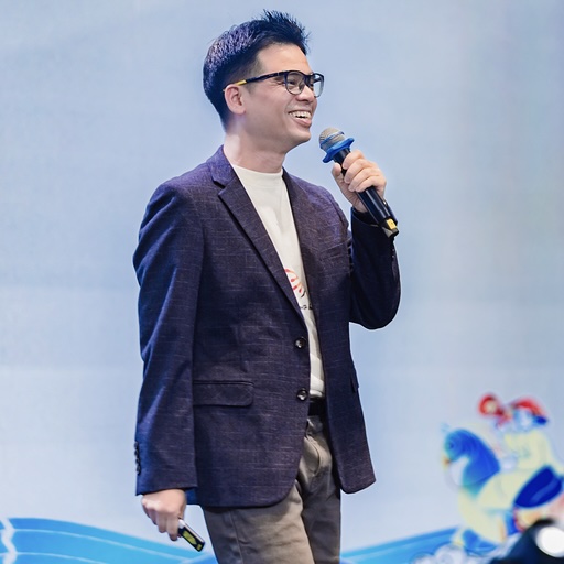 Tổng giám đốc CEO Ông Ích Nguyên